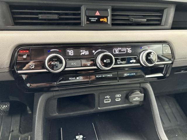 used 2023 Honda Pilot car, priced at $35,591