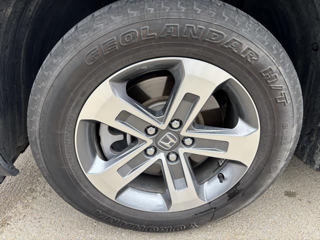 used 2023 Honda Pilot car, priced at $35,591