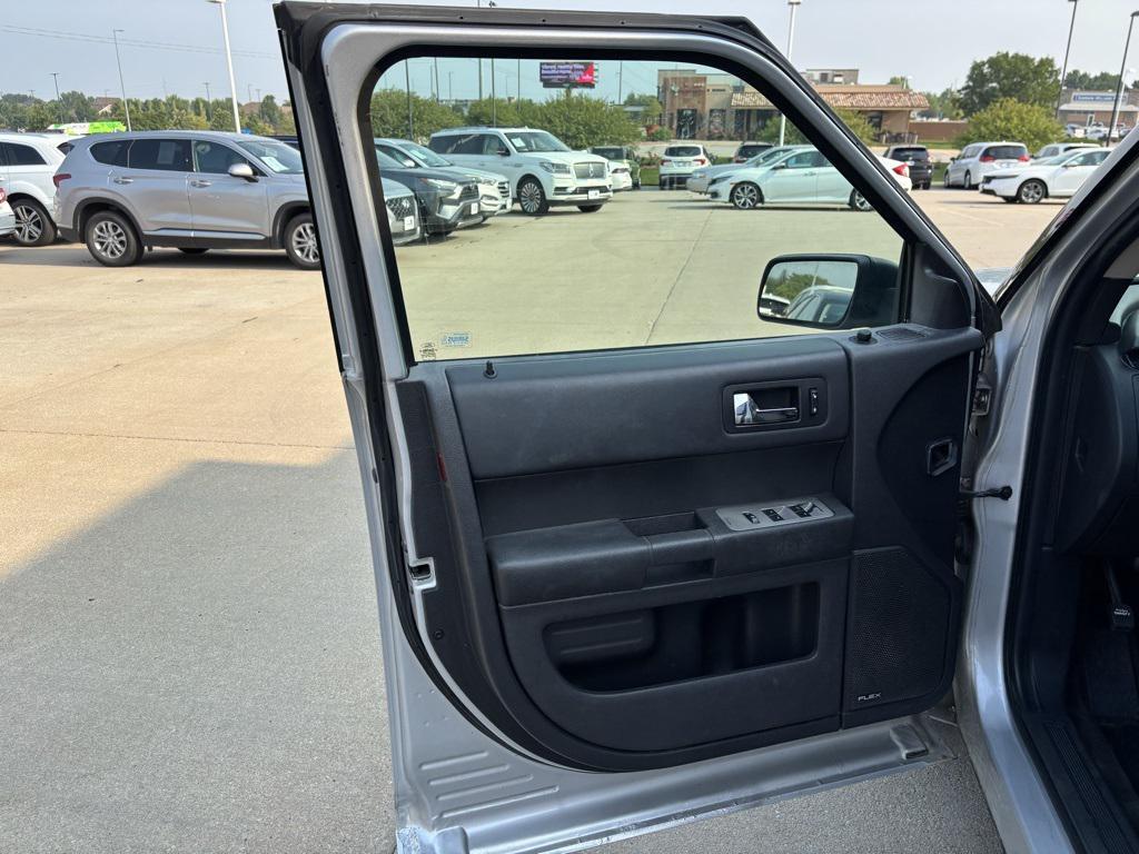used 2010 Ford Flex car, priced at $6,300