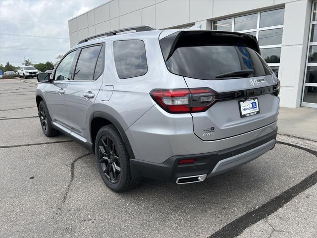 new 2025 Honda Pilot car, priced at $52,950