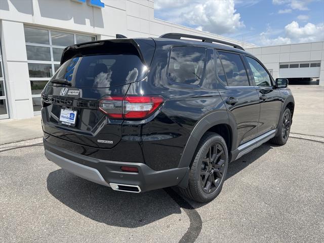 new 2025 Honda Pilot car, priced at $53,800