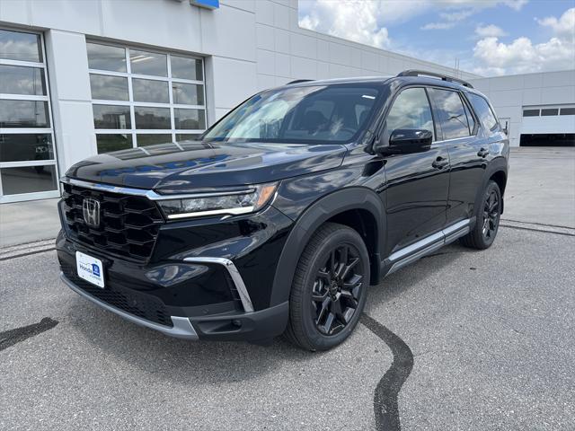 new 2025 Honda Pilot car, priced at $53,800