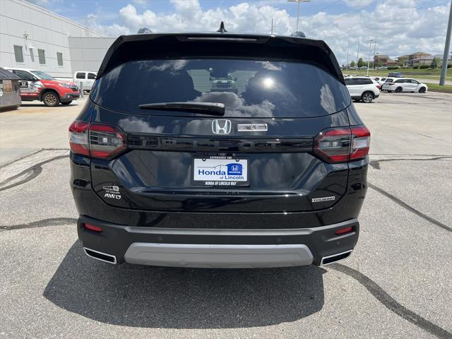 new 2025 Honda Pilot car, priced at $53,800