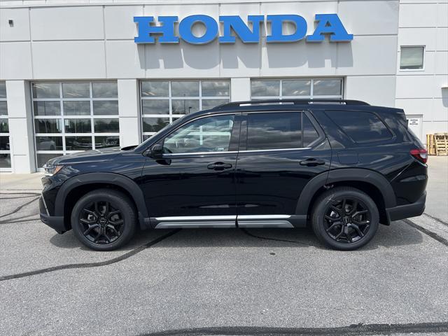 new 2025 Honda Pilot car, priced at $53,800
