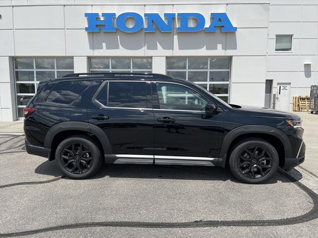 new 2025 Honda Pilot car, priced at $53,800