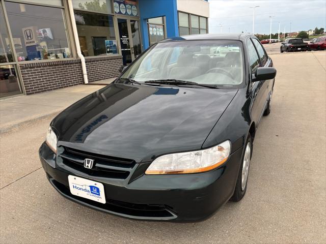 used 1998 Honda Accord car, priced at $6,700