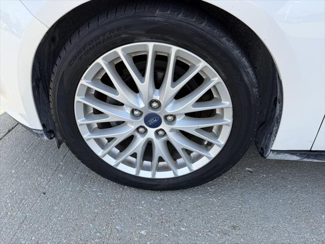 used 2012 Ford Focus car, priced at $6,500