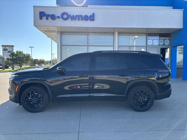used 2024 Chevrolet Traverse car, priced at $43,971