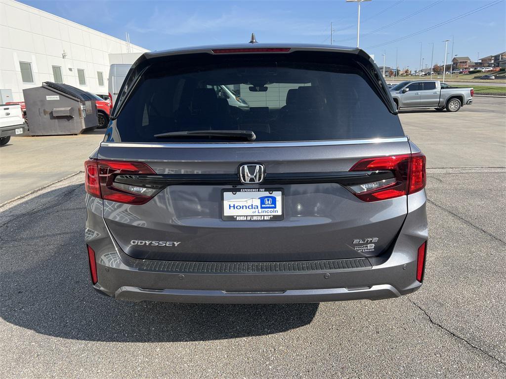 new 2026 Honda Odyssey car, priced at $53,190