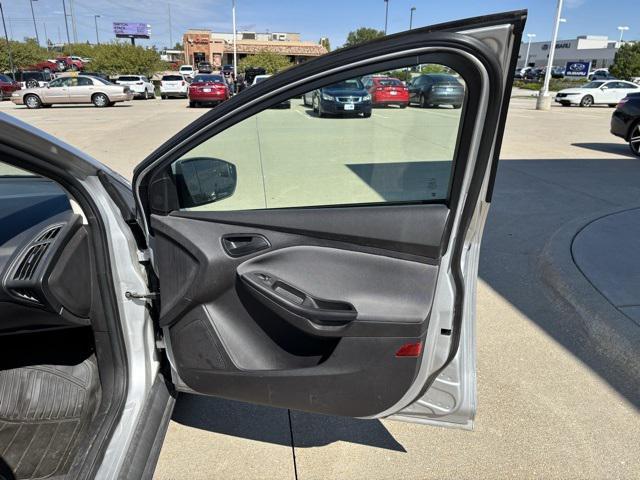 used 2012 Ford Focus car, priced at $5,900