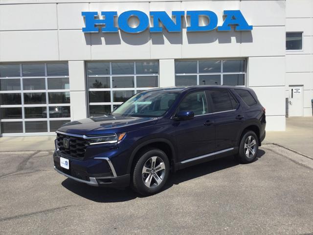 new 2025 Honda Pilot car, priced at $47,050