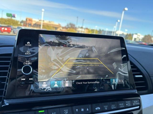 used 2025 Honda Odyssey car, priced at $42,995