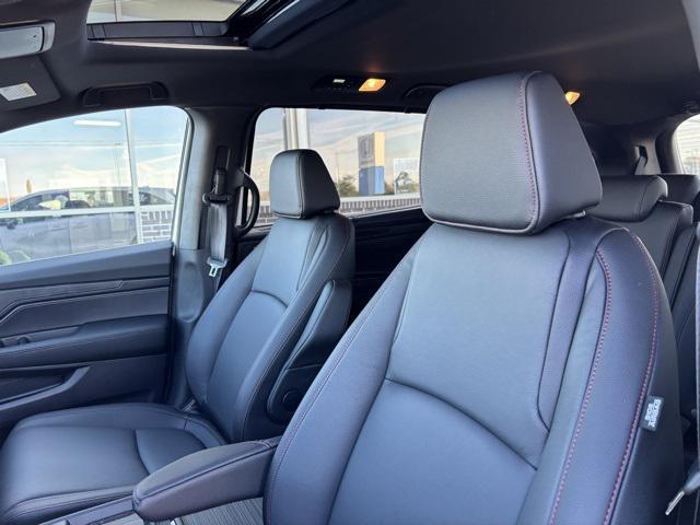 used 2025 Honda Odyssey car, priced at $42,995