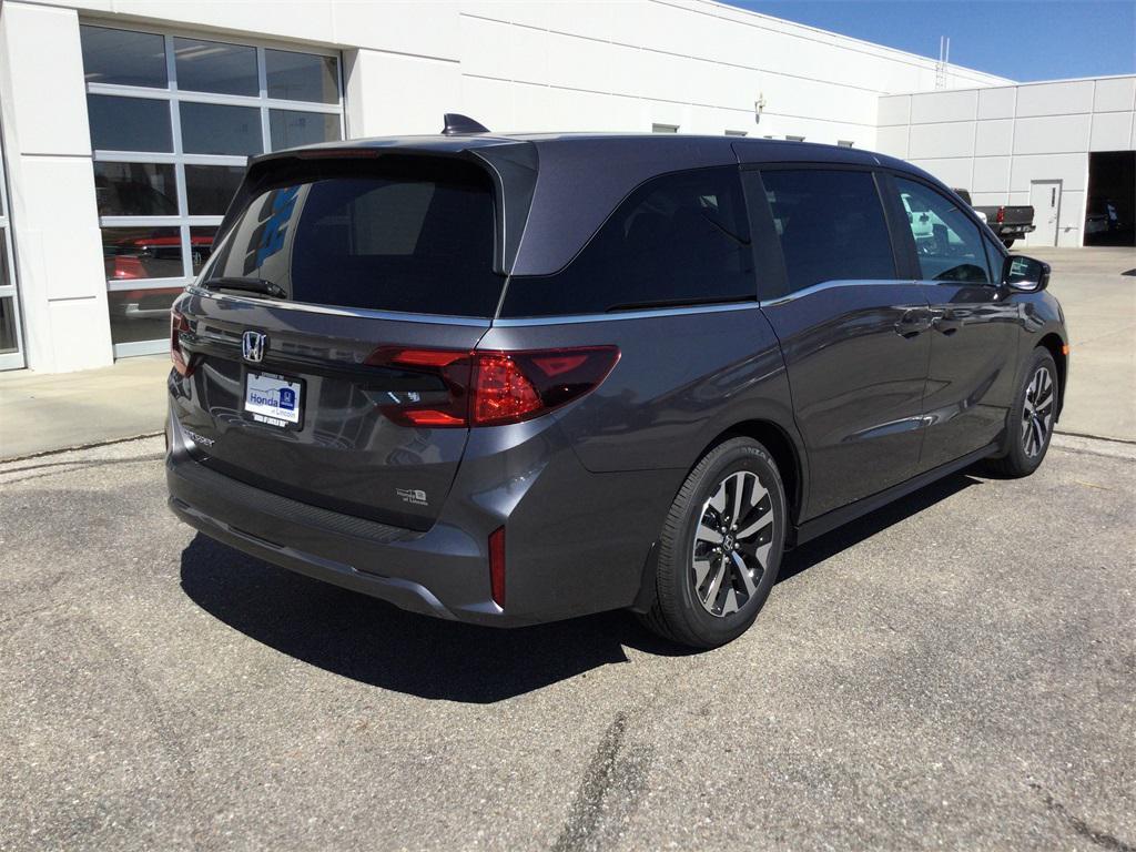 new 2026 Honda Odyssey car, priced at $44,290