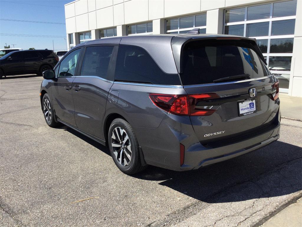 new 2026 Honda Odyssey car, priced at $44,290