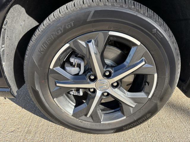 used 2025 Honda HR-V car, priced at $31,381