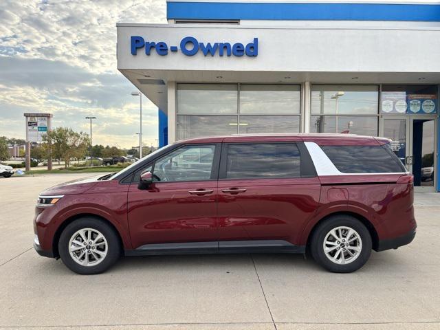 used 2023 Kia Carnival car, priced at $29,431