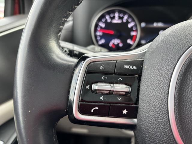 used 2023 Kia Carnival car, priced at $29,431