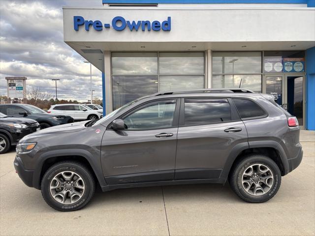 used 2020 Jeep Cherokee car, priced at $23,321