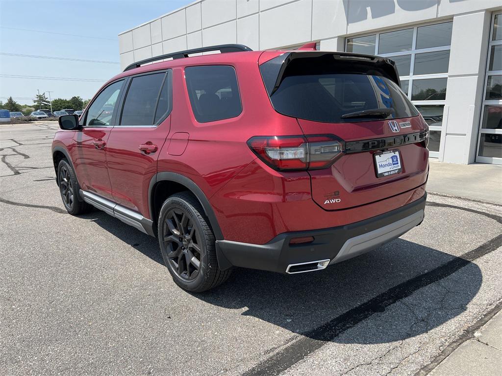 new 2025 Honda Pilot car, priced at $49,569
