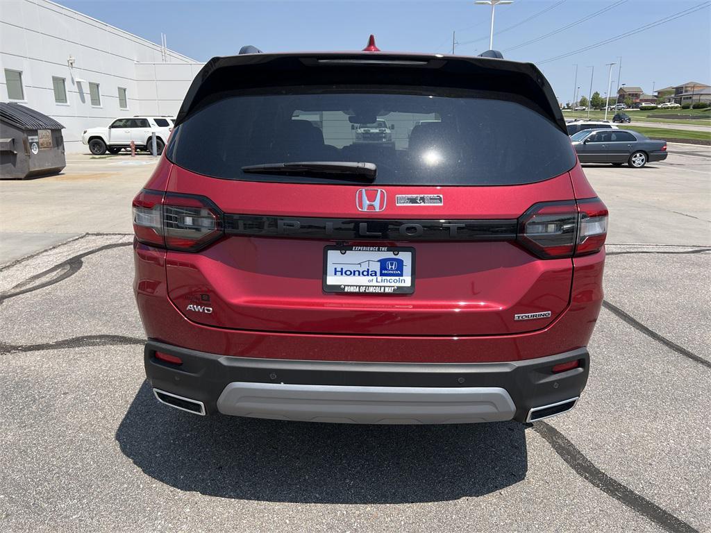 new 2025 Honda Pilot car, priced at $49,569