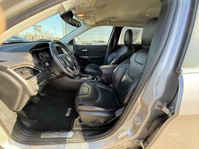 used 2019 Jeep Cherokee car, priced at $13,300