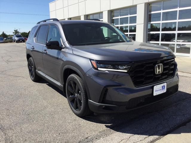 new 2025 Honda Pilot car, priced at $55,975