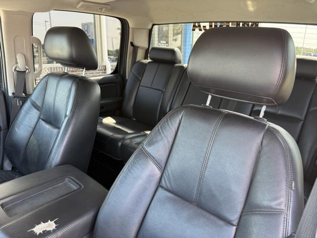 used 2010 Chevrolet Silverado 1500 car, priced at $10,900