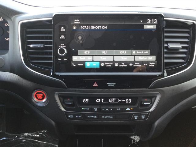 new 2025 Honda Ridgeline car, priced at $44,355