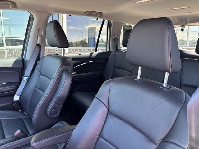 used 2022 Honda Pilot car, priced at $37,751