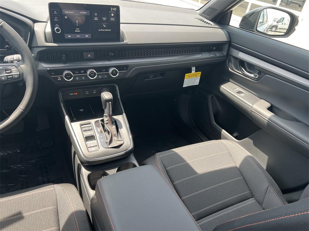 new 2026 Honda CR-V Hybrid car, priced at $40,650
