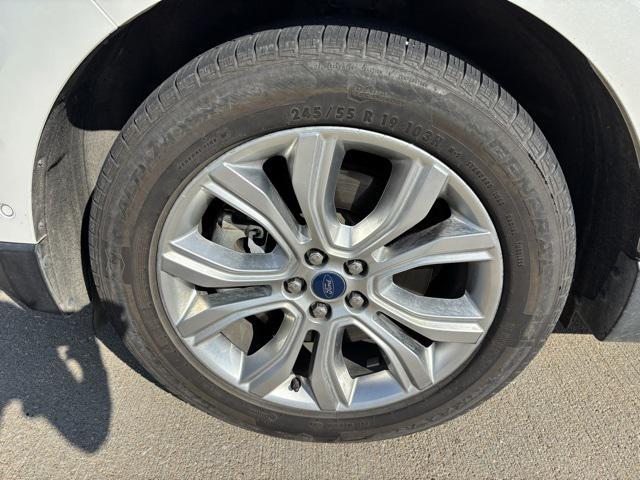 used 2020 Ford Edge car, priced at $19,371