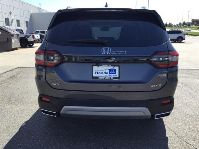 new 2025 Honda Pilot car, priced at $54,530