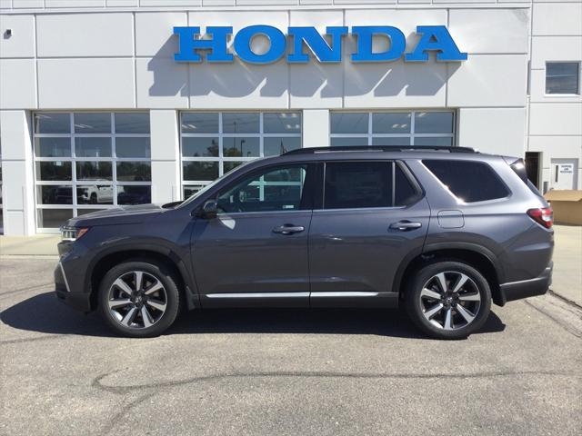 new 2025 Honda Pilot car, priced at $54,530