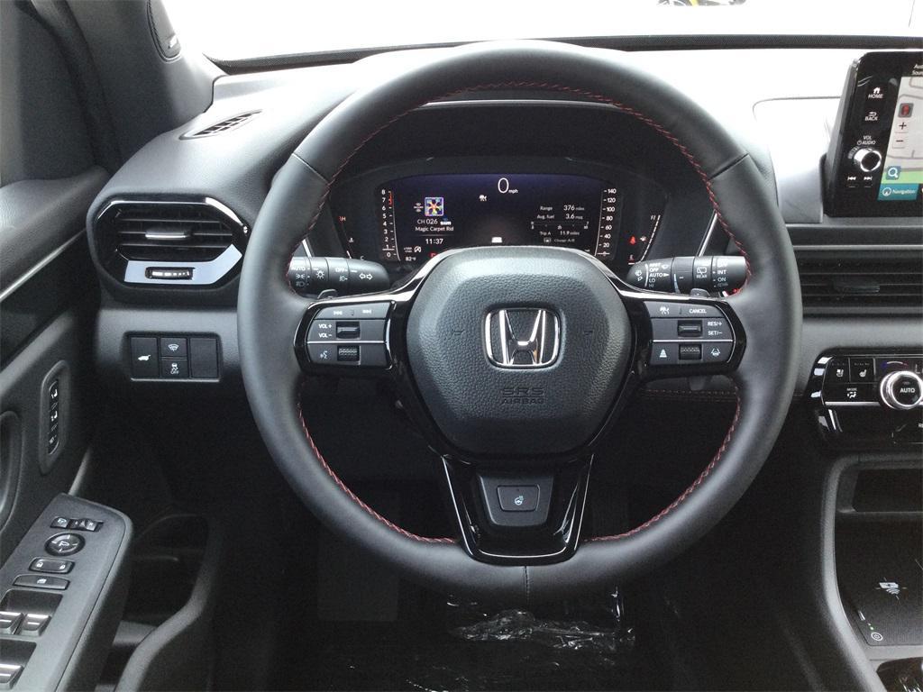 new 2025 Honda Pilot car, priced at $56,075