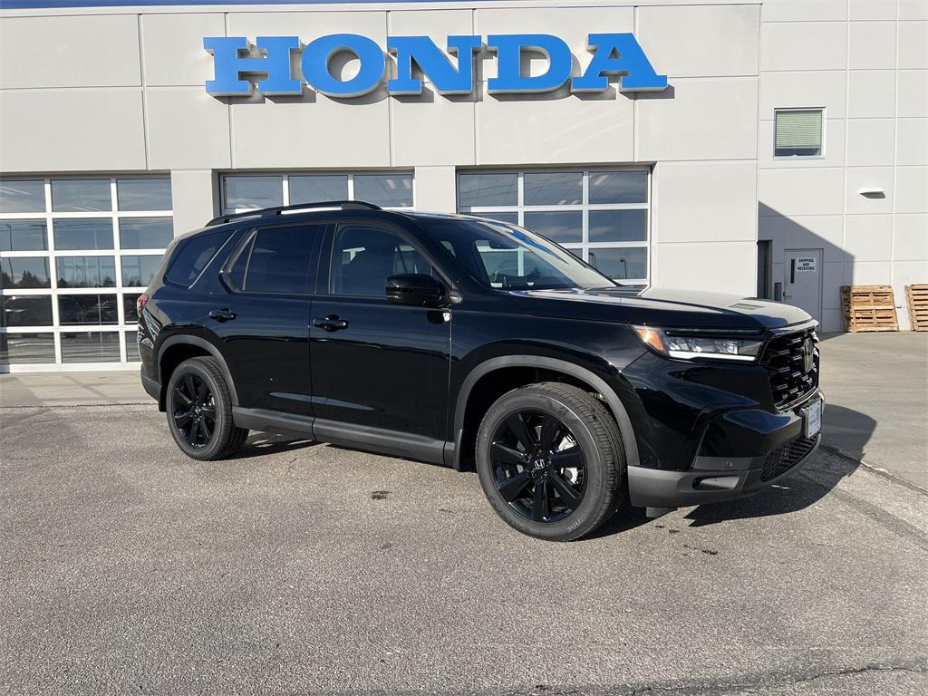 new 2025 Honda Pilot car, priced at $56,075