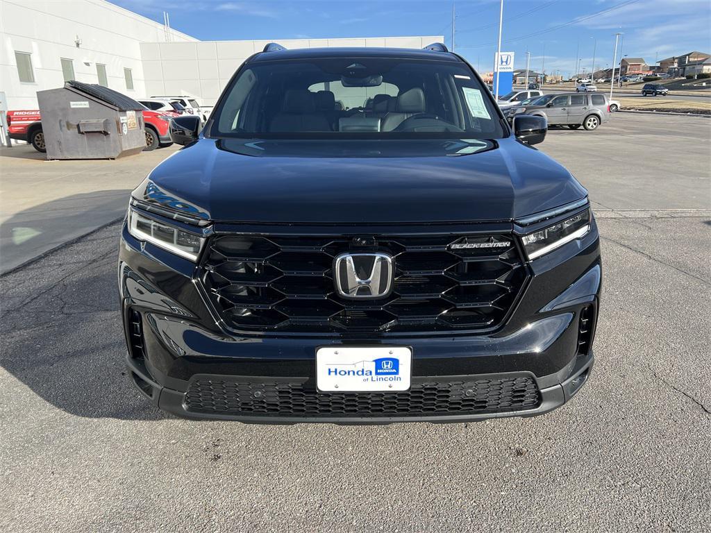 new 2025 Honda Pilot car, priced at $56,075