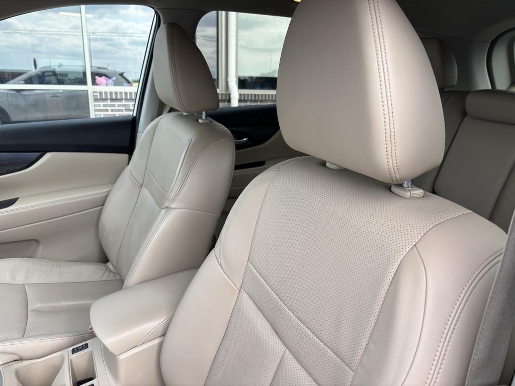 used 2014 Nissan Rogue car, priced at $8,700