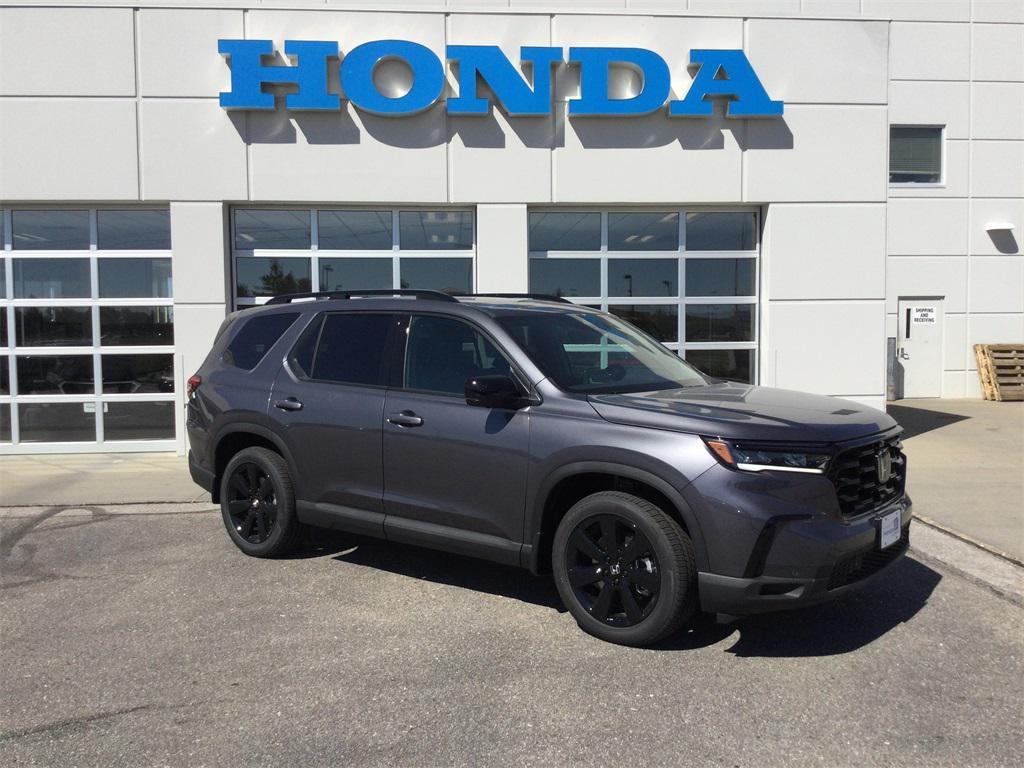 new 2025 Honda Pilot car, priced at $56,075
