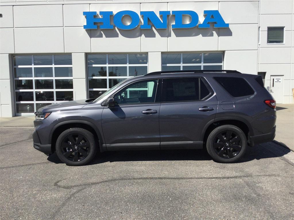 new 2025 Honda Pilot car, priced at $56,075