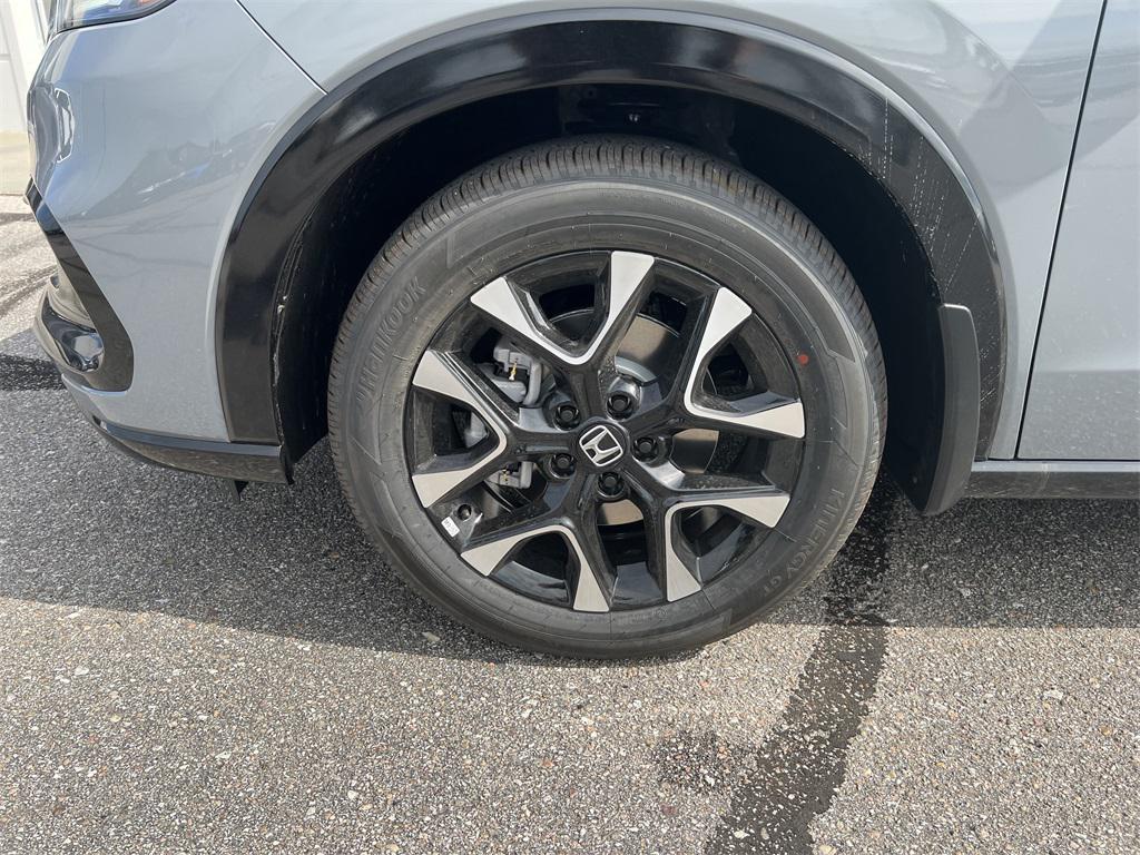 new 2026 Honda HR-V car, priced at $31,900