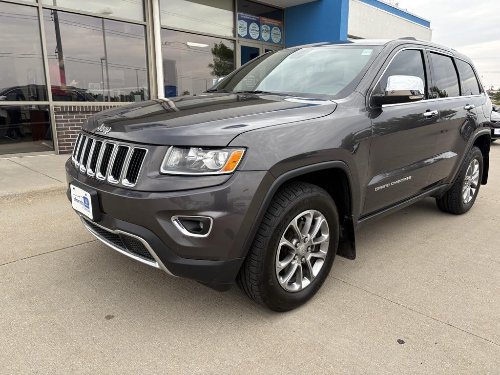 used 2016 Jeep Grand Cherokee car, priced at $14,400
