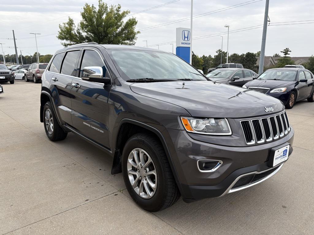 used 2016 Jeep Grand Cherokee car, priced at $14,400