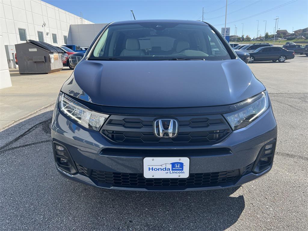 new 2026 Honda Odyssey car, priced at $44,290