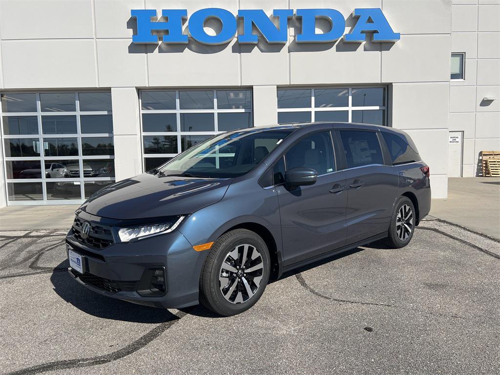 new 2026 Honda Odyssey car, priced at $44,290