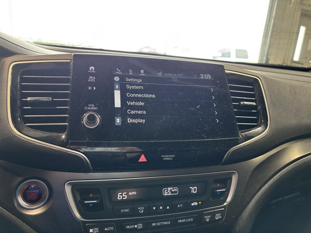 used 2022 Honda Pilot car, priced at $32,591