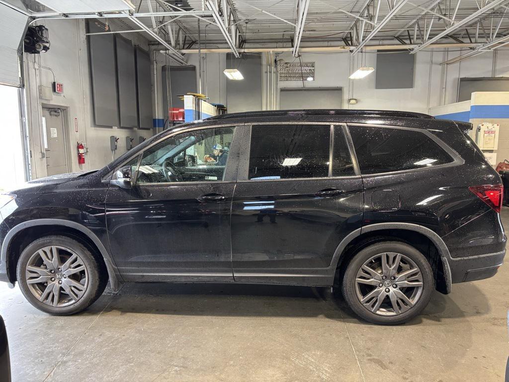 used 2022 Honda Pilot car, priced at $32,591