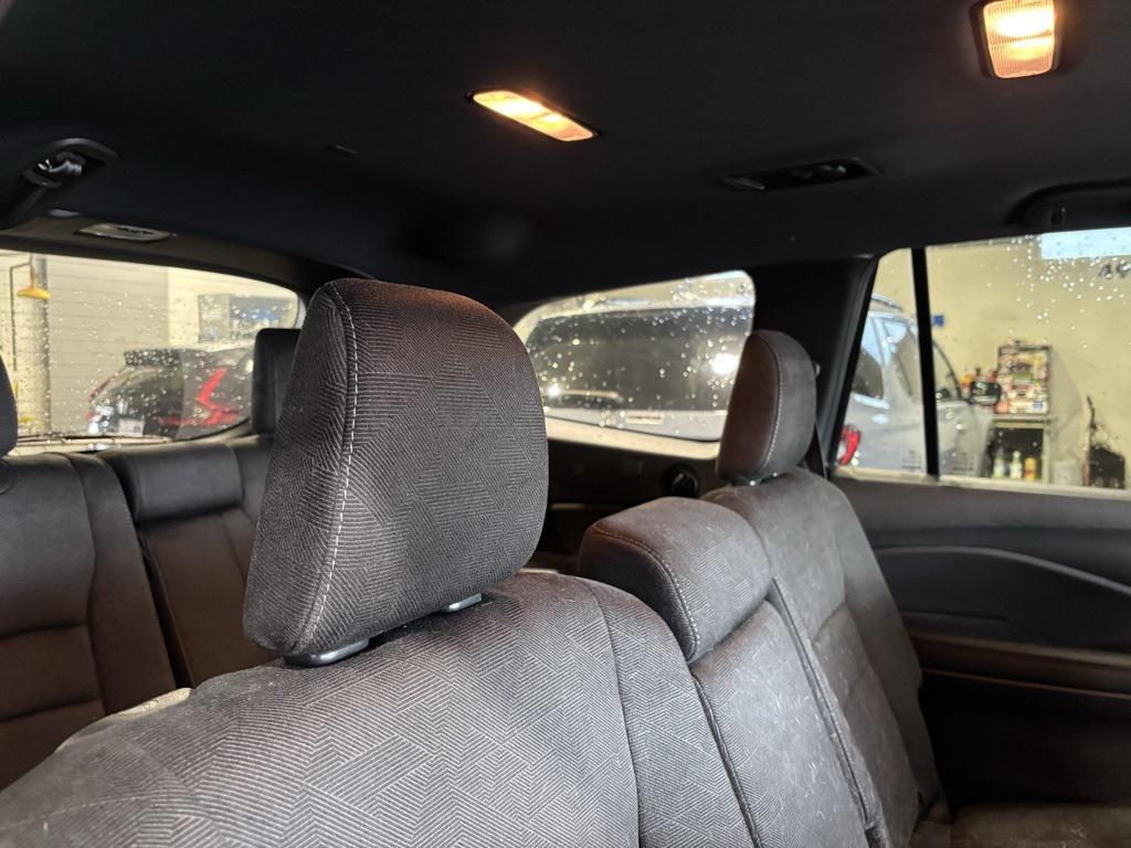 used 2022 Honda Pilot car, priced at $32,591