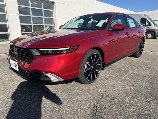 new 2025 Honda Accord Hybrid car, priced at $40,905