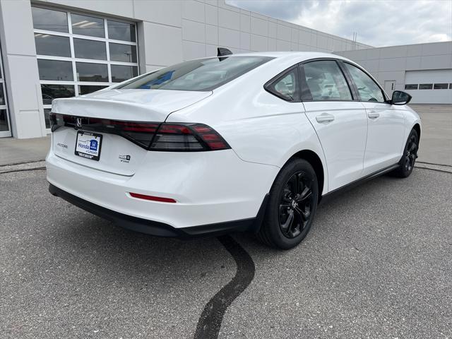 new 2025 Honda Accord car, priced at $32,165